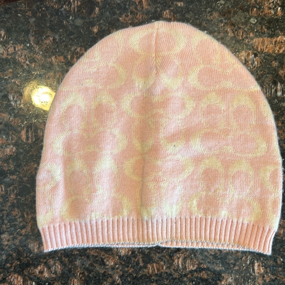 Coach Signature Knit Beanie